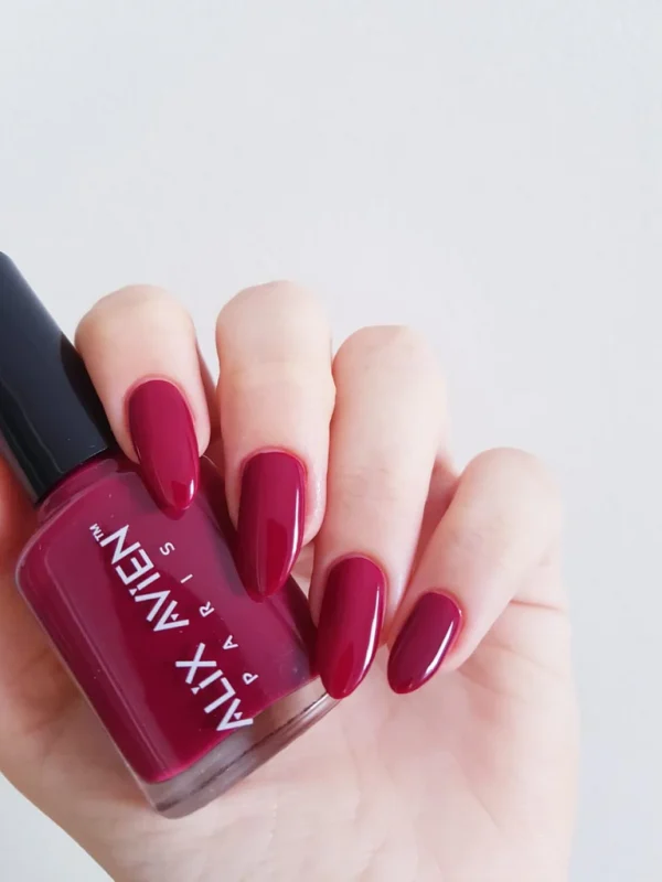 NAIL LACQUER 21