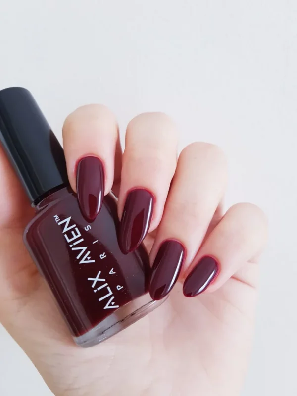 NAIL LACQUER 22