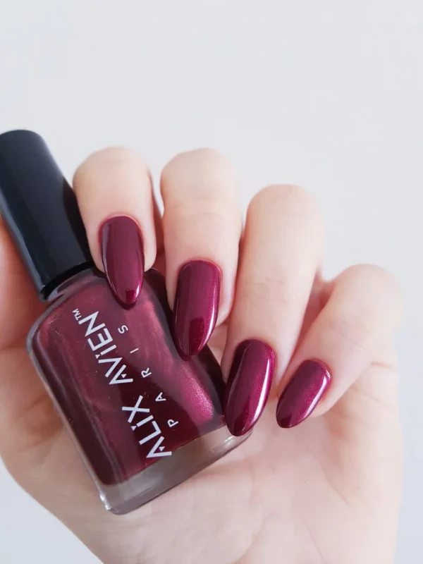 NAIL LACQUER 33