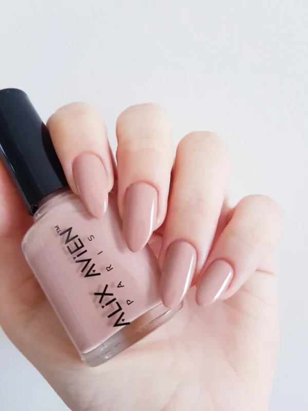 NAIL LACQUER 49