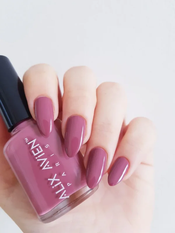 NAIL LACQUER 54